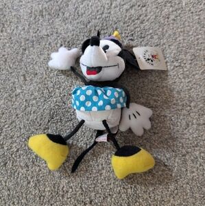 Disney Vintage Minnie Mouse Beanie